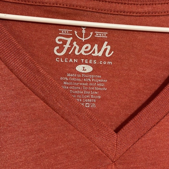 Men’s Fresh Clean Tee- Rust Size L - Picture 2 of 2